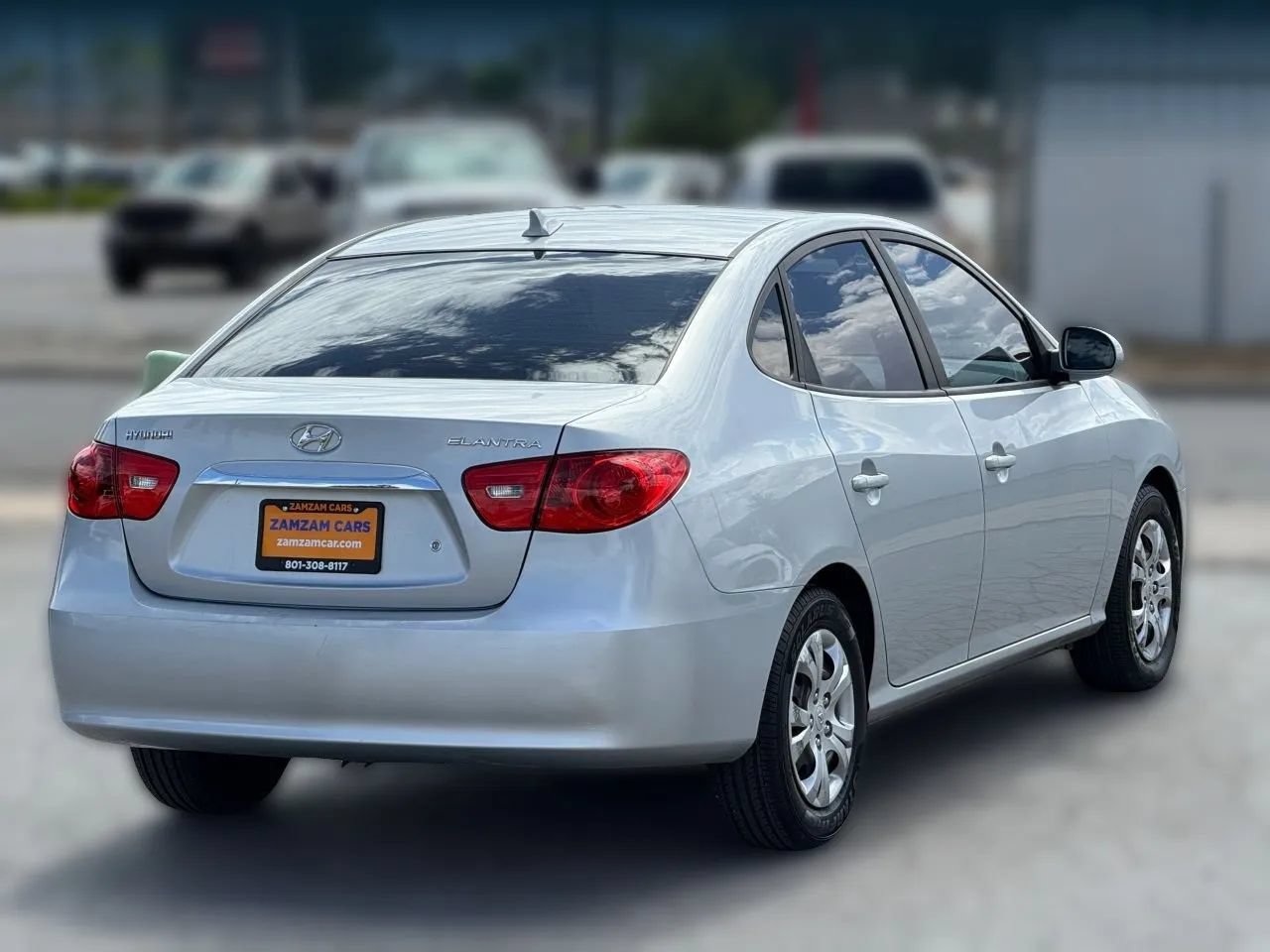 Used 2010 Hyundai Elantra GLS FWD image 8