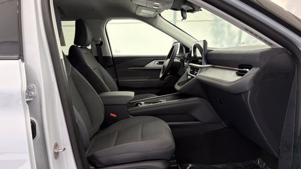 New 2026 Ford Explorer Active AWD/4WD image 26