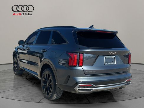 Used 2023 Kia Sorento SX AWD/4WD image 5