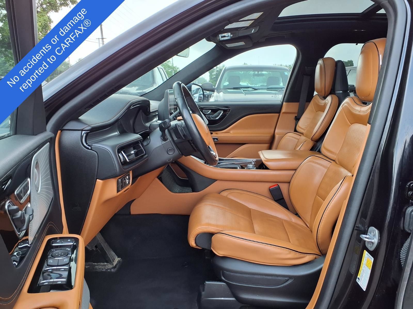 Used 2023 Lincoln Aviator Black Label AWD/4WD image 19