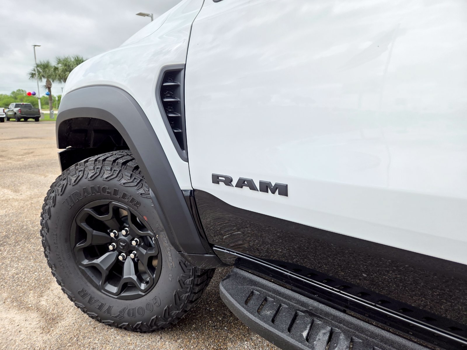 New 2026 RAM 1500 RHO w/ RHO Level 1 Equipment Group AWD/4WD image 15