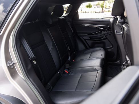 Used 2023 Land Rover Range Rover Evoque R-Dynamic S AWD/4WD image 36
