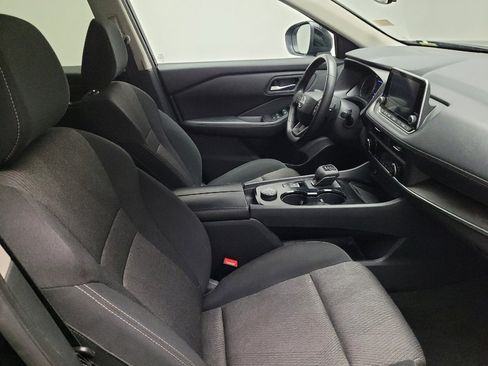 Used 2025 Nissan Rogue SV AWD/4WD image 21