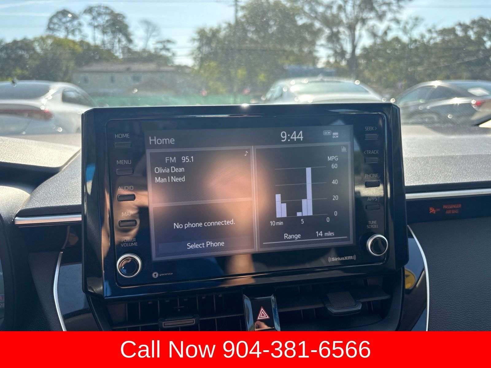 Used 2022 Toyota Corolla LE FWD image 26
