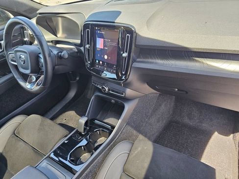 Used 2023 Volvo C40 P8 Recharge Ultimate w/ Protection Package Premier AWD/4WD image 13