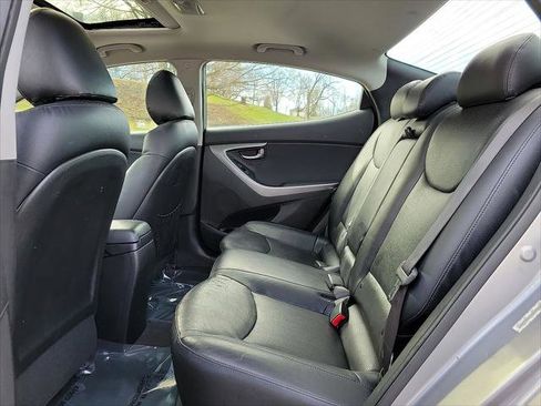 Used 2011 Hyundai Elantra Limited image 19