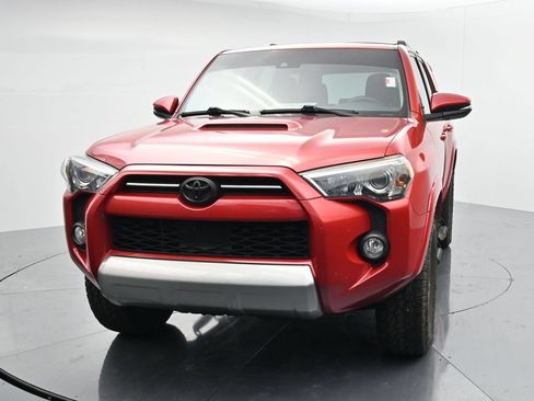 Used 2020 Toyota 4Runner TRD Off-Road Premium w/ Moonroof Package AWD/4WD image 3