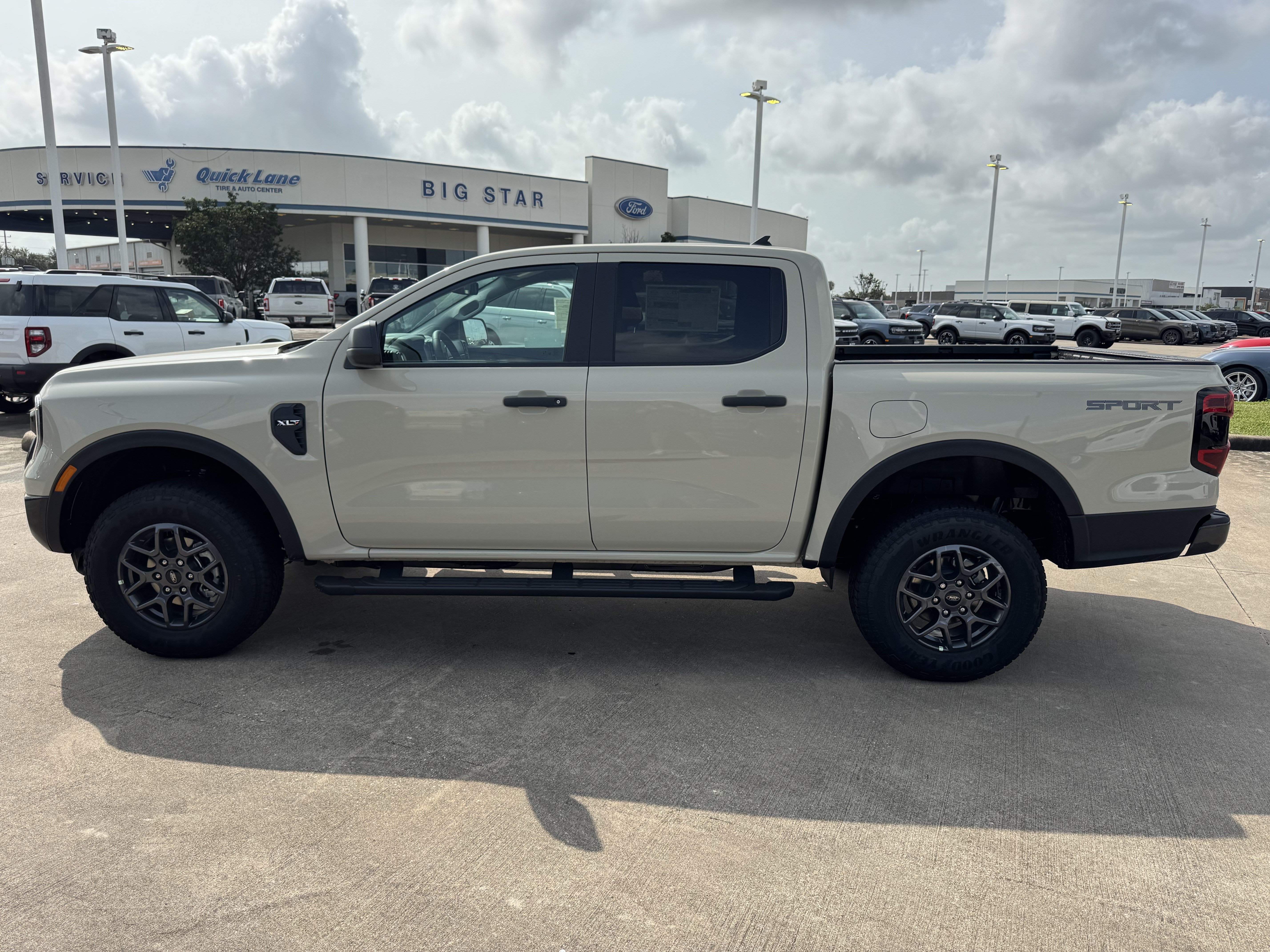 New 2026 Ford Ranger XLT w/ Equipment Group 301A High RWD image 5
