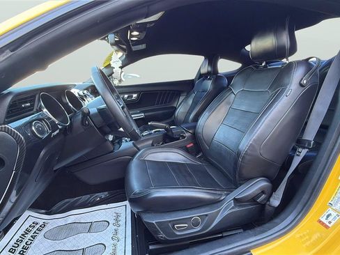 Used 2015 Ford Mustang GT Premium w/ Equipment Group 401A RWD image 32