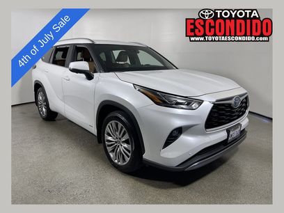 Certified 2024 Toyota Highlander Platinum