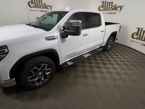 Used 2026 GMC Sierra 1500 SLT w/ SLT Premium Package AWD/4WD image 4