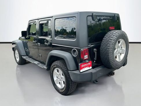 Used 2015 Jeep Wrangler Unlimited Sport w/ Quick Order Package 23S AWD/4WD image 8