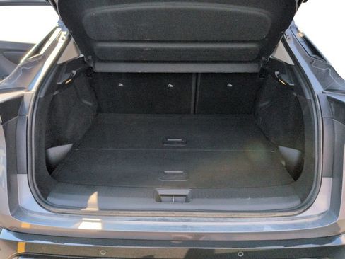 Used 2023 Nissan Ariya FWD image 24