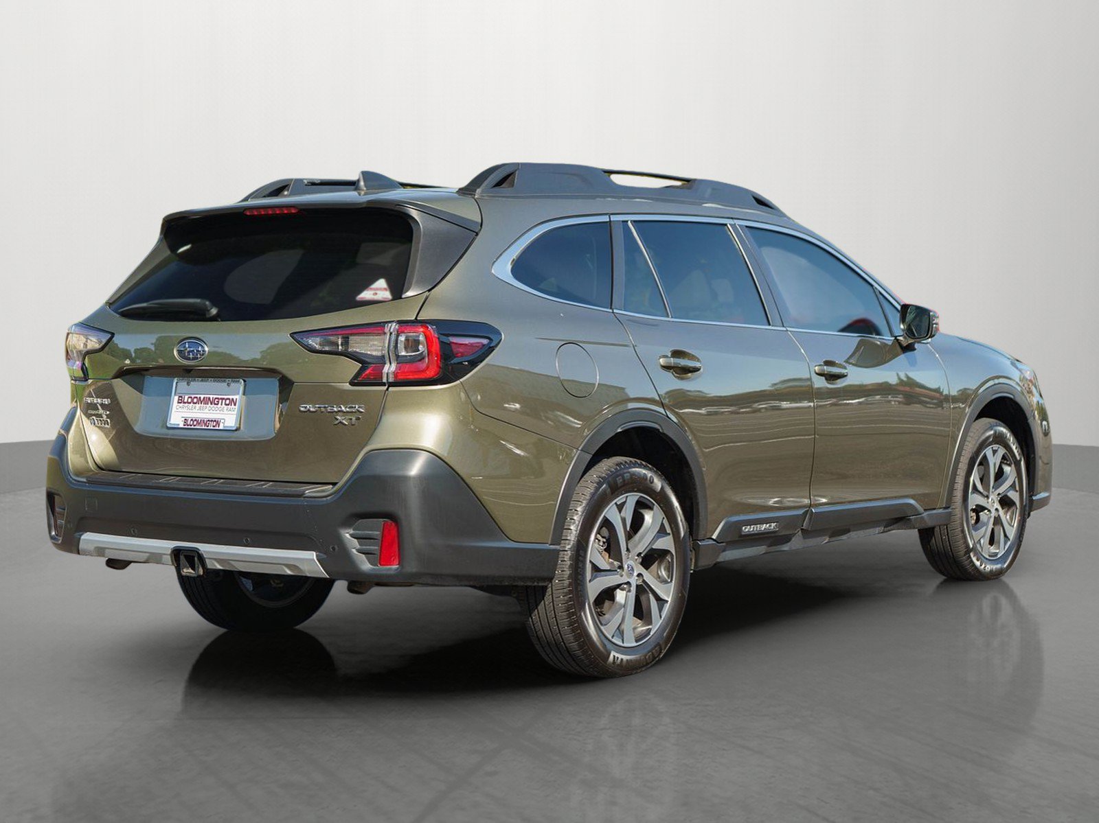 Used 2022 Subaru Outback Limited XT AWD/4WD image 7
