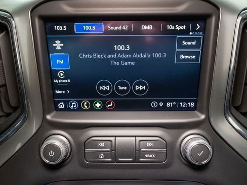 Used 2022 Chevrolet Silverado 1500 RST w/ Convenience Package II image 17