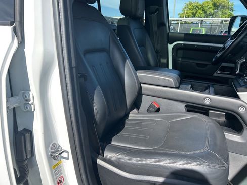 Used 2020 Land Rover Defender 110 HSE image 22