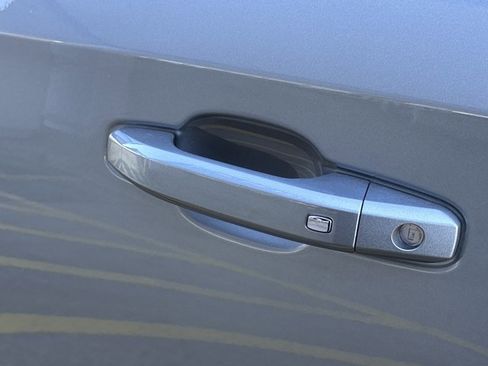 Used 2025 GMC Sierra 1500 Elevation w/ Elevation Premium Package image 14