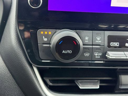 Certified 2024 Toyota Grand Highlander AWD image 23