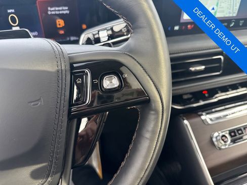 Used 2025 Lincoln Aviator Reserve w/ Jet Appearance Package image 37