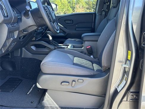 New 2026 Nissan Frontier SV w/ Tow Package image 21