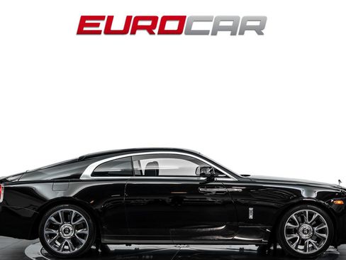 Used 2019 Rolls-Royce Wraith RWD image 6