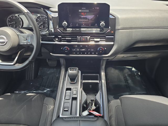 Used 2025 Nissan Pathfinder SV FWD image 13
