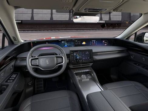 New 2026 Lincoln Nautilus Premier w/ Equipment Group 102A AWD/4WD image 31