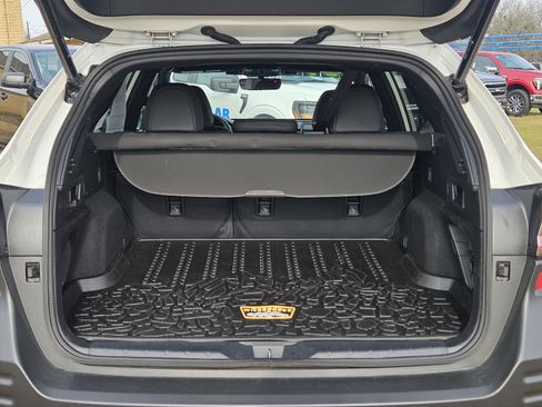 Used 2025 Subaru Outback Wilderness image 11