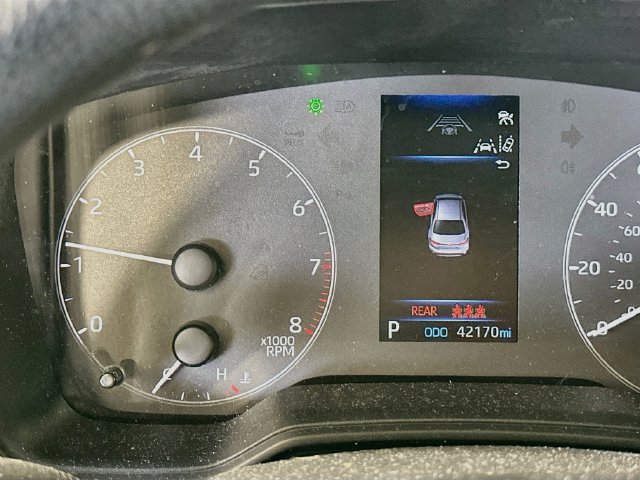 Certified 2025 Toyota Corolla LE FWD image 15