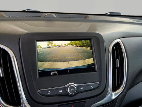 Used 2019 Chevrolet Equinox LT FWD image 14