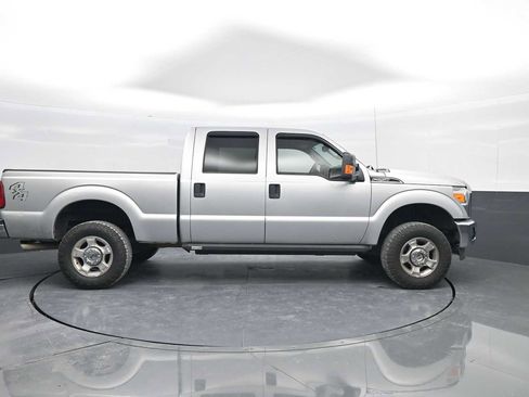 Used 2016 Ford F250 XLT w/ XLT Value Package image 9