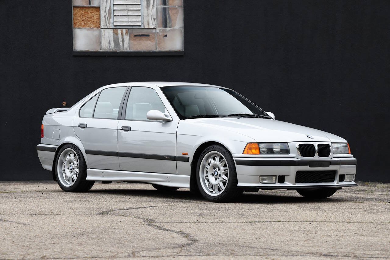 Used 1998 BMW M3 Sedan RWD image 4
