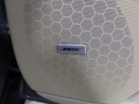 Used 2019 Cadillac XT5 FWD image 29