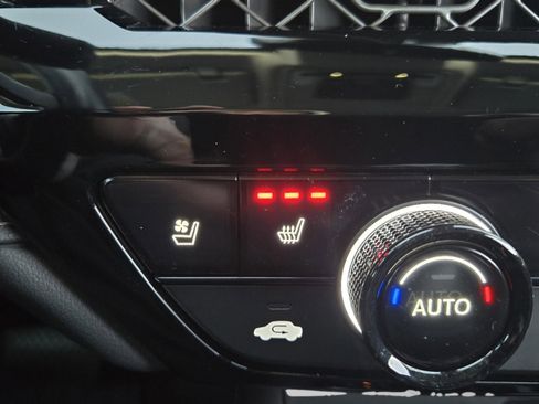 Used 2023 Honda Accord Touring image 23