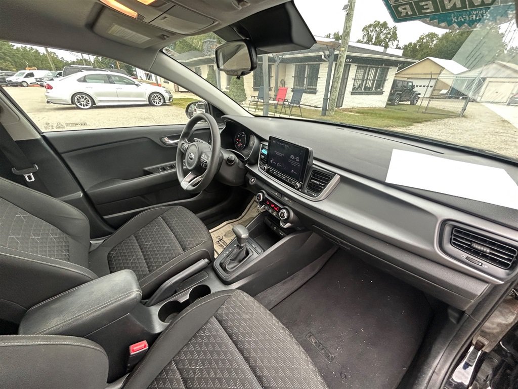 Used 2021 Kia Rio S w/ Technology Package FWD image 29