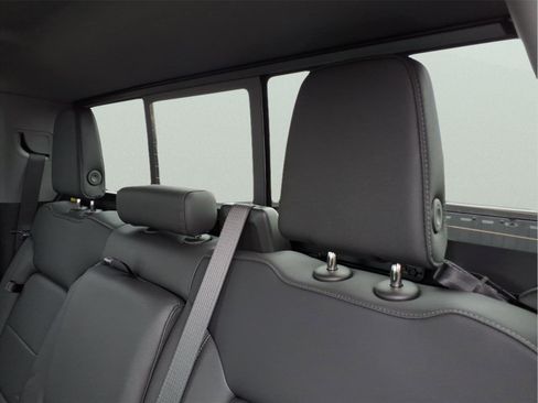 New 2026 Chevrolet Silverado 1500 LTZ w/ LTZ Premium Package image 10