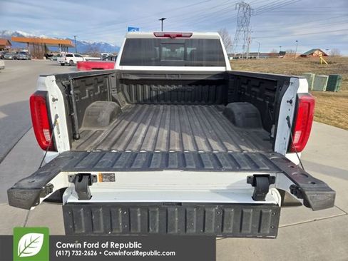 Used 2022 GMC Sierra 2500 Denali w/ Denali Ultimate Package AWD/4WD image 36