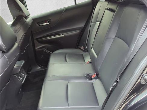 Certified 2024 Toyota Venza XLE AWD/4WD image 23