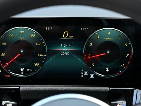 Used 2022 Mercedes-Benz GLA 250 image 23