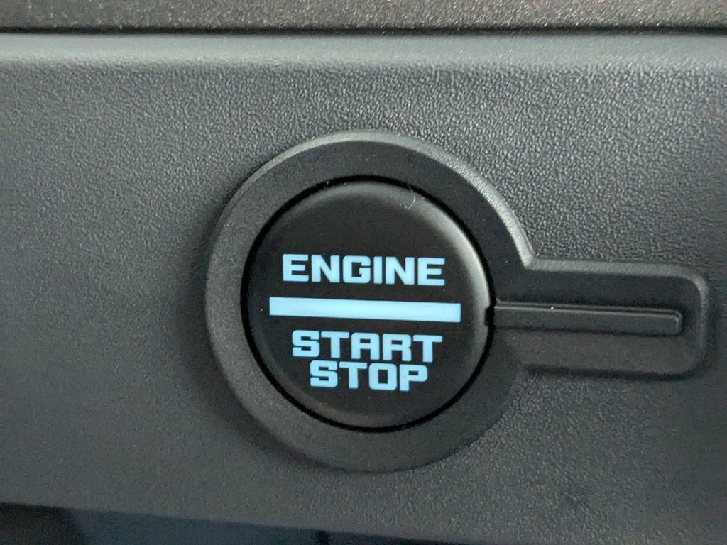 New 2025 Ford Bronco Badlands AWD/4WD image 27