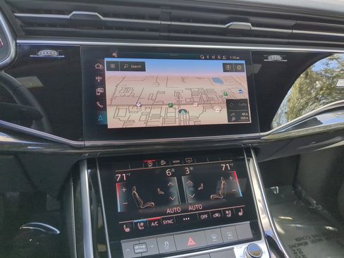 Used 2025 Audi Q7 2.0T Premium Plus w/ Premium Plus Package image 24