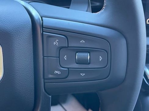 New 2025 GMC Sierra 1500 AT4 w/ AT4 Premium Package image 7