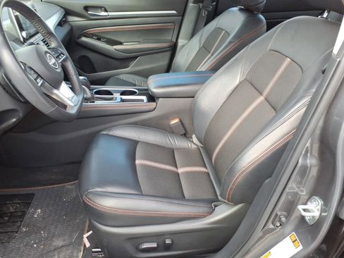 Used 2023 Nissan Altima 2.5 SR image 8