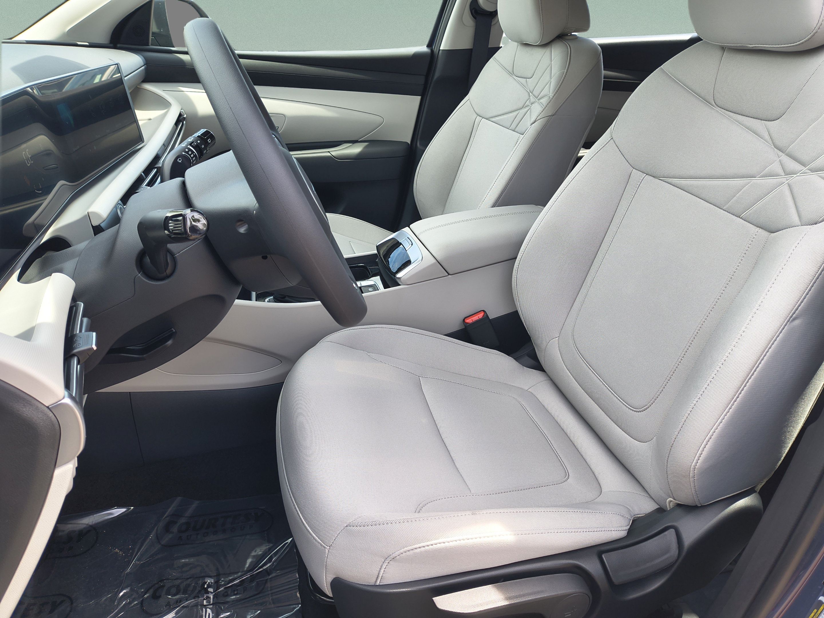 New 2026 Hyundai Tucson SE FWD image 18
