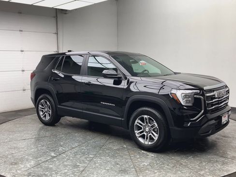 Certified 2025 GMC Terrain Elevation image 31