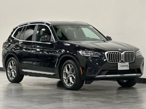Used 2024 BMW X3 xDrive30i w/ Premium Package AWD/4WD image 2