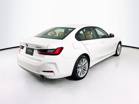Used 2023 BMW 330e xDrive image 9