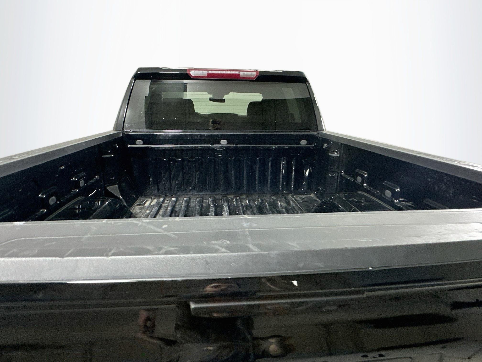 Used 2024 Chevrolet Silverado 1500 LT AWD/4WD image 28