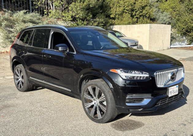 Certified 2024 Volvo XC90 T8 Ultimate w/ Protection Package Premier AWD/4WD image 7