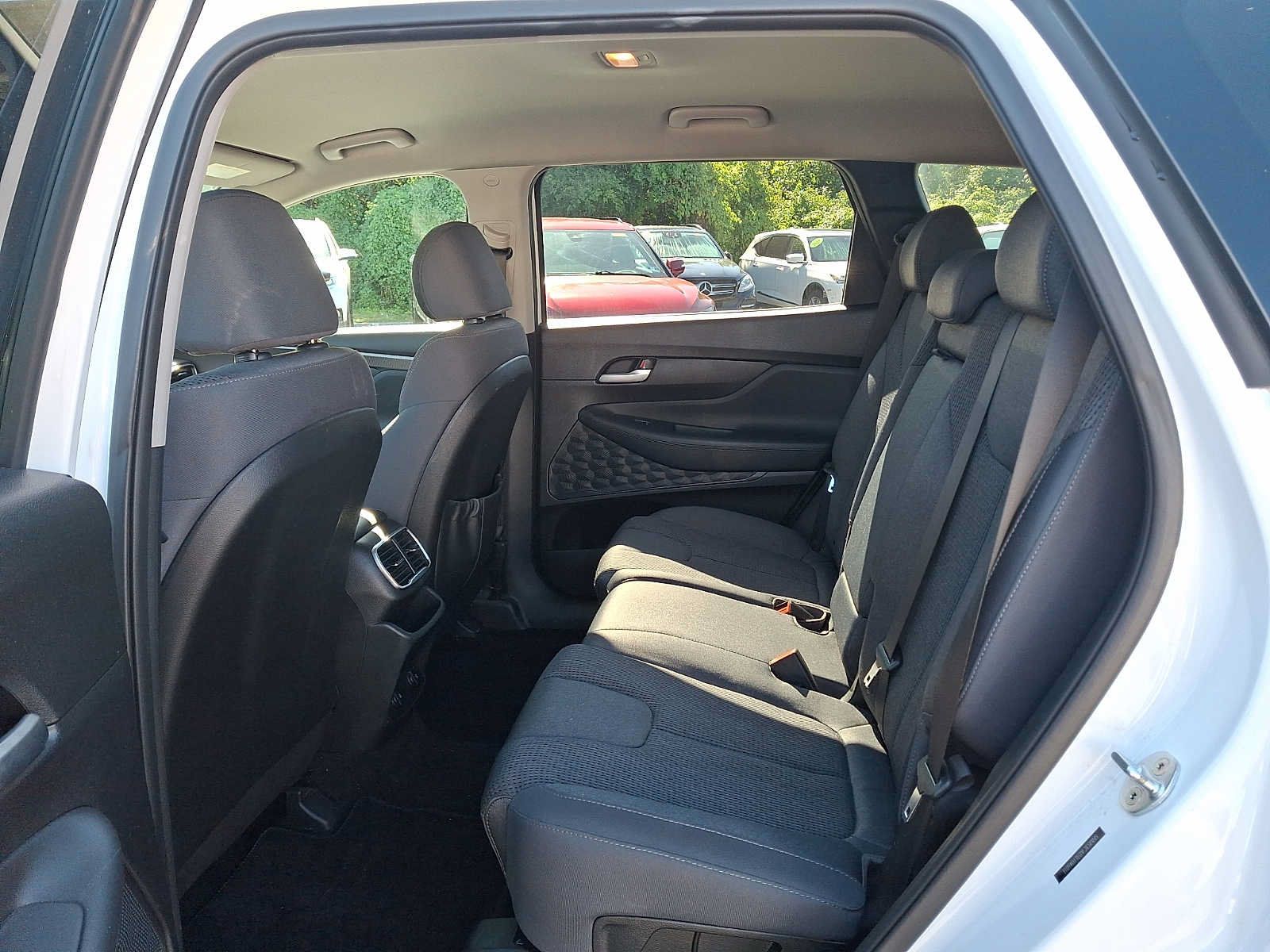 Used 2020 Hyundai Santa Fe SEL AWD/4WD image 10